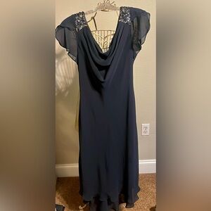 S.L. Fashions – Size 16
Elegant Navy Embellished Chiffon Dress
